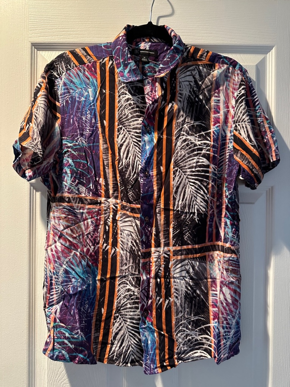 New Men's Short Sleeve Tropical Print Shirt - Multicolor smoke & pet free home